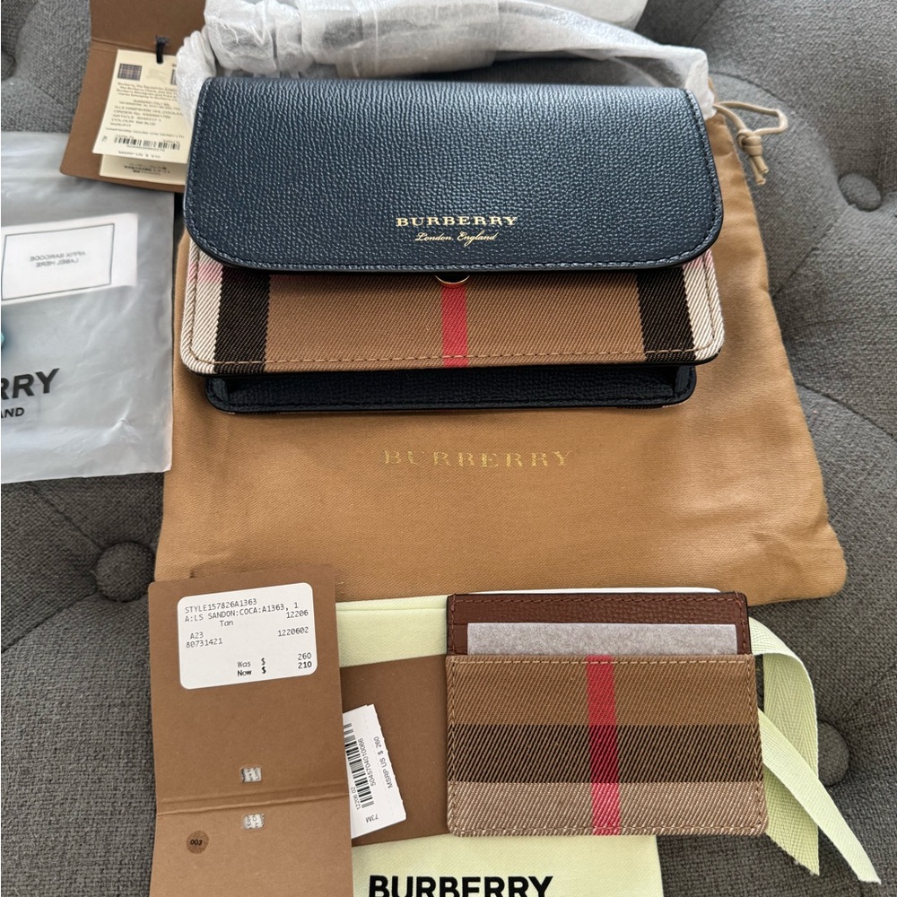 Bundle of brand New Burberry card holder and crossbody large wallet (dark blue)